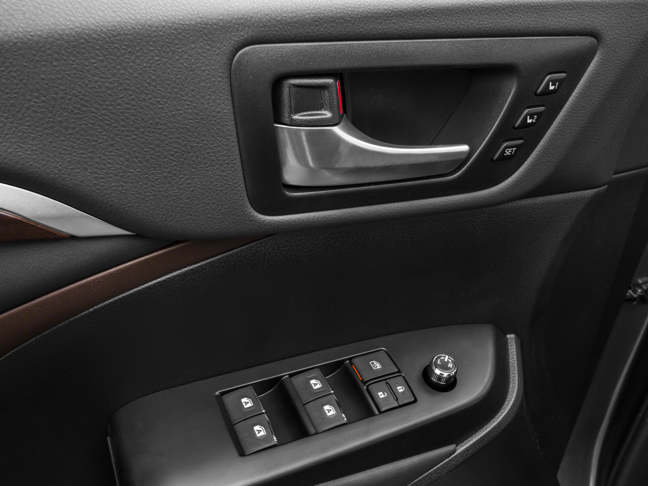 2016 Toyota Highlander Limited Platinum Sport Utility 4D