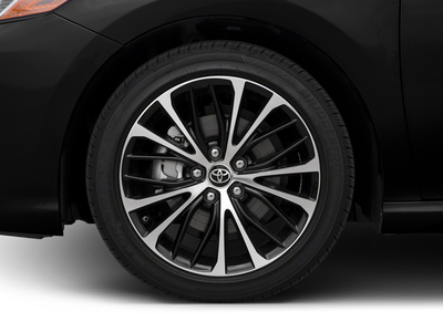 2018 Toyota Camry SE Sedan 4D