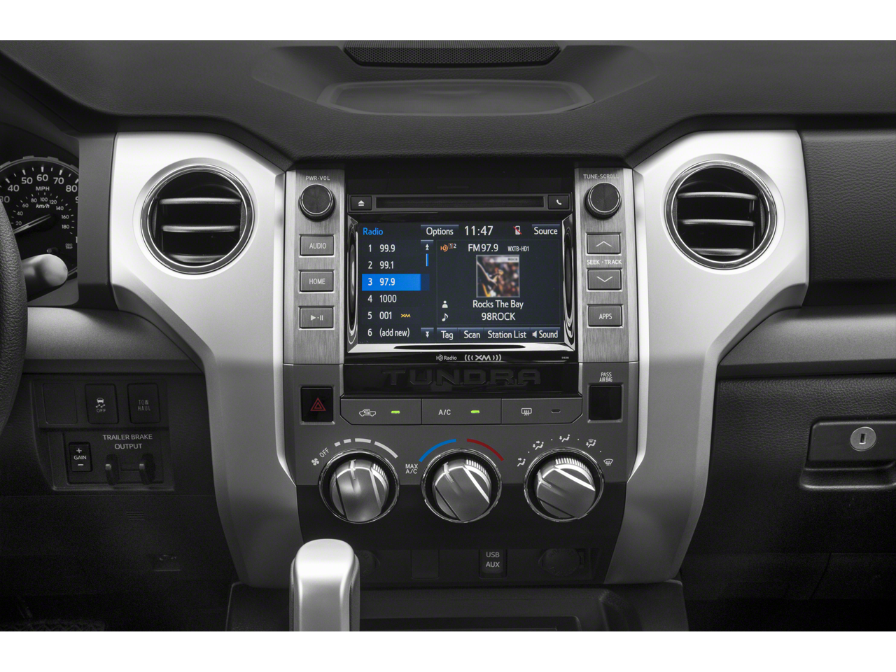 2020 Toyota Tundra 2WD SR5