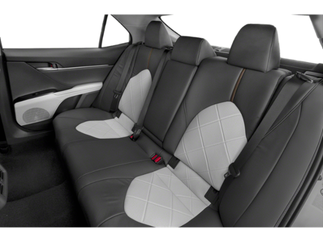 2018 Toyota Camry XLE Sedan 4D