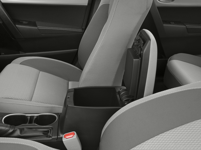 2018 Toyota Corolla XLE Sedan 4D