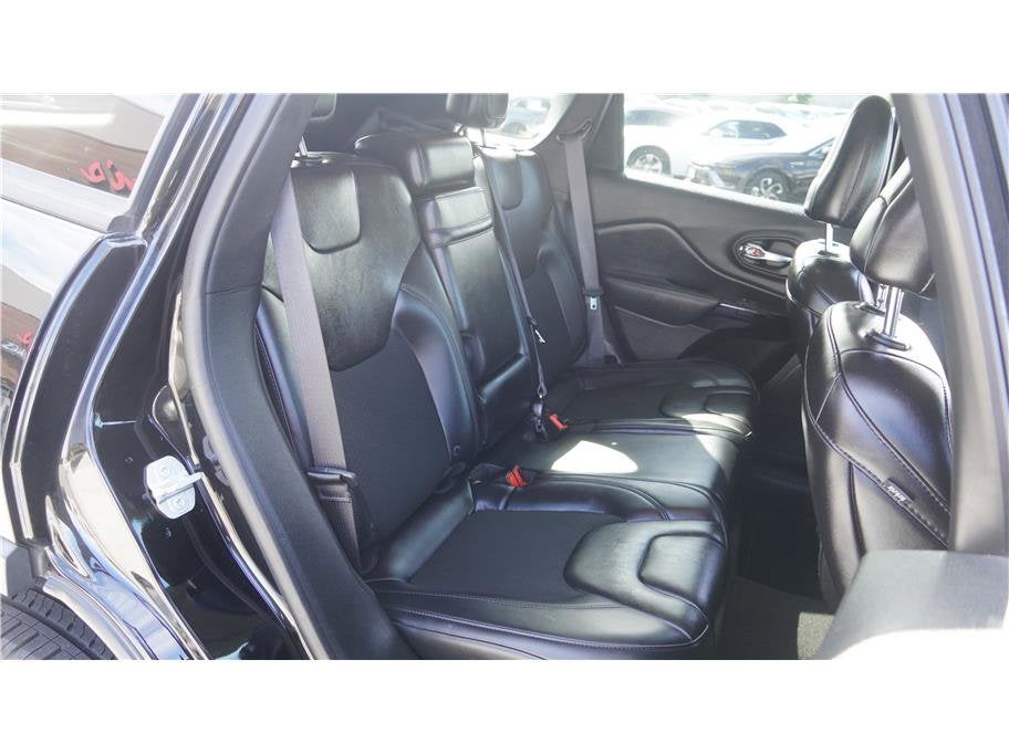 2019 Jeep Cherokee Altitude
