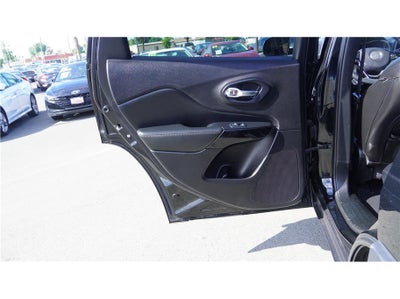 2019 Jeep Cherokee Altitude
