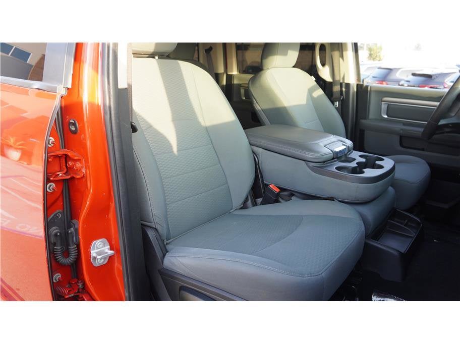 2019 RAM 1500 Classic SLT