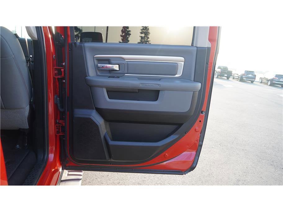 2019 RAM 1500 Classic SLT