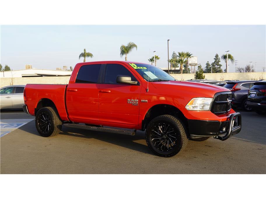 2019 RAM 1500 Classic SLT