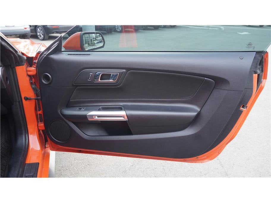 2015 Ford Mustang GT Coupe 2D