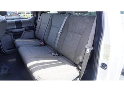 2018 Ford Super Duty F-350 DRW XLT Cab & Chassis 4D