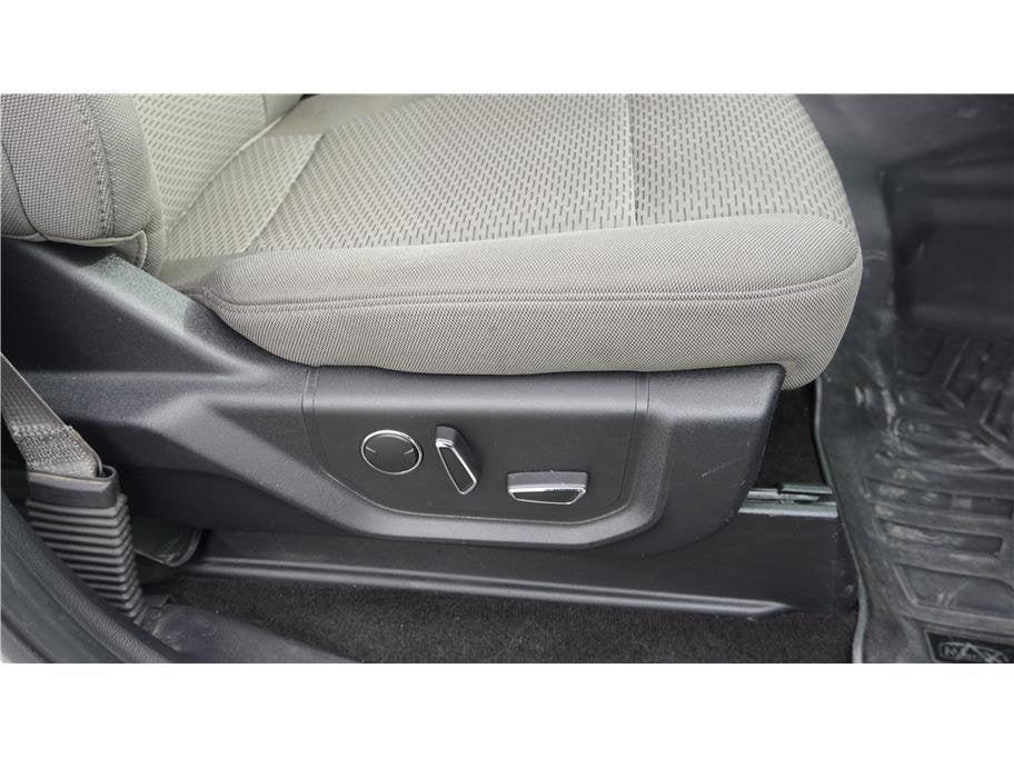 2018 Ford F-150 XLT Pickup 4D 5 1/2 ft