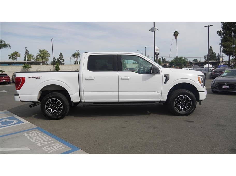 2021 Ford F-150 XLT Pickup 4D 5 1/2 ft
