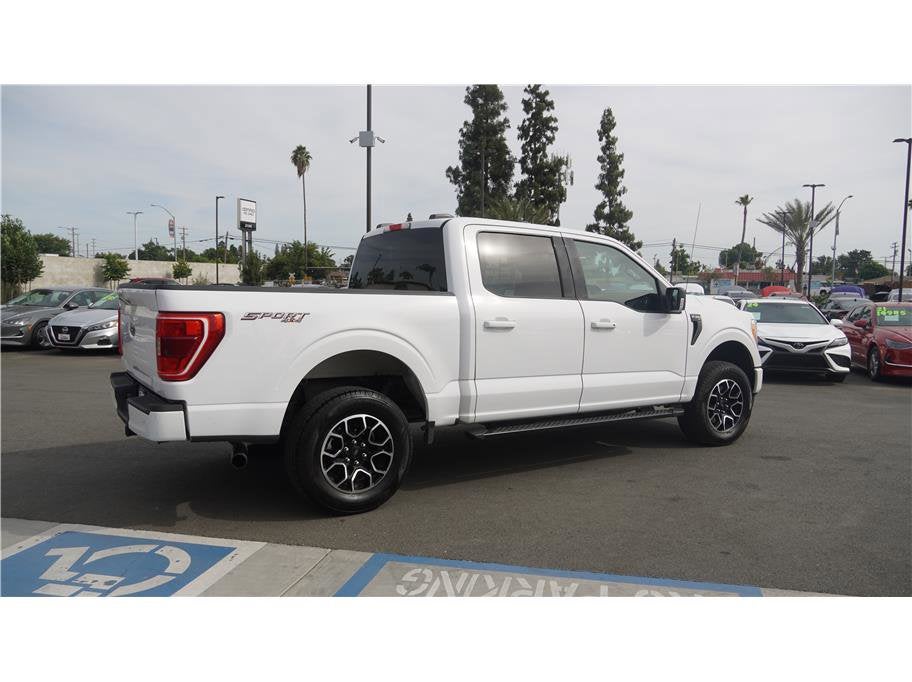 2021 Ford F-150 XLT Pickup 4D 5 1/2 ft