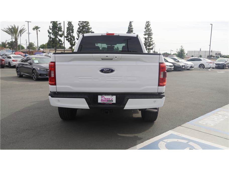 2021 Ford F-150 XLT Pickup 4D 5 1/2 ft
