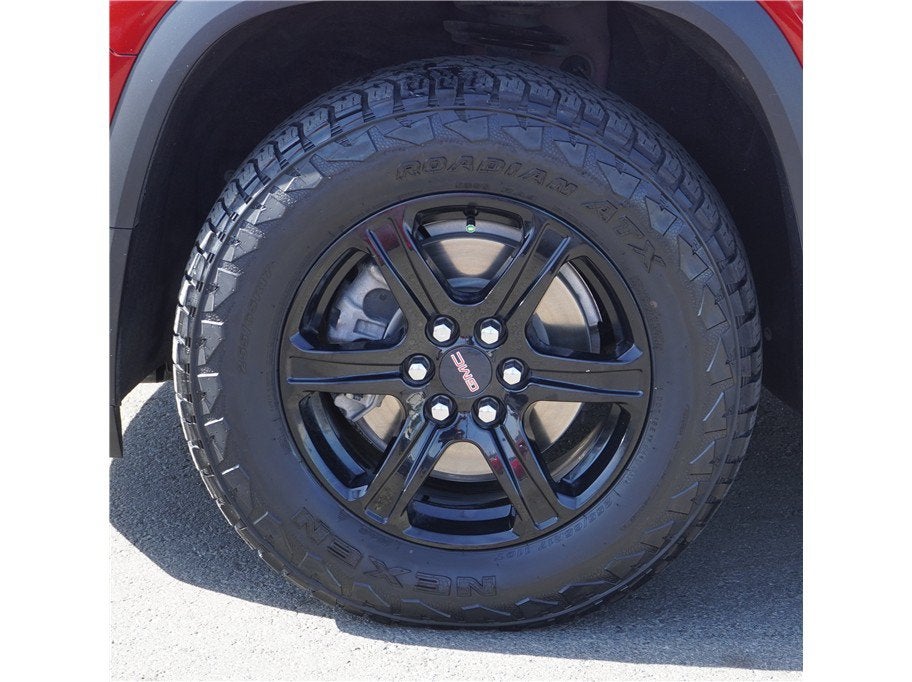 2022 GMC Acadia AT4
