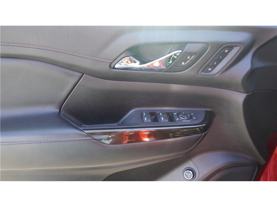 2022 GMC Acadia AT4