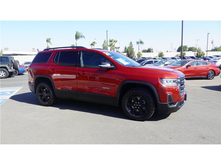 2022 GMC Acadia AT4