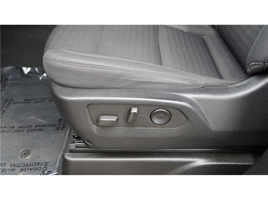 2022 GMC Yukon XL SLE