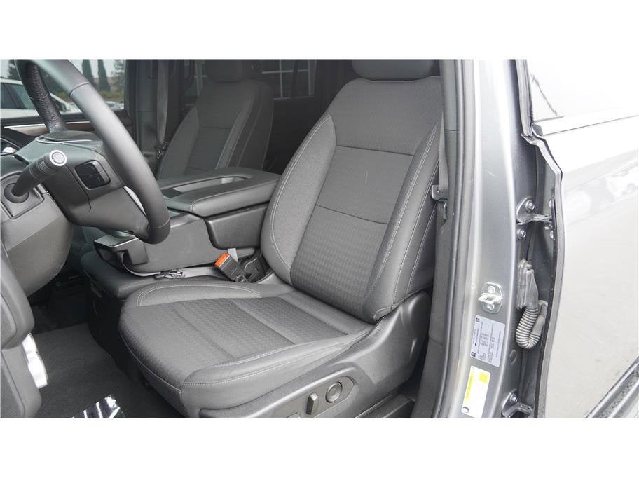 2022 GMC Yukon XL SLE