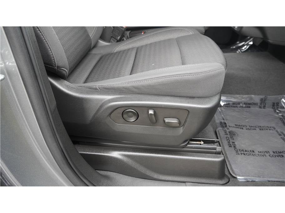 2022 GMC Yukon XL SLE