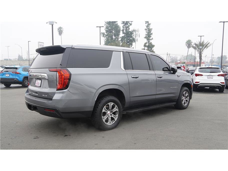 2022 GMC Yukon XL SLE