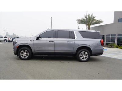 2022 GMC Yukon XL SLE