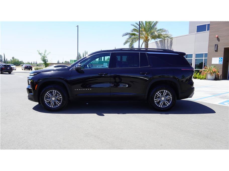 2025 Chevrolet Traverse FWD LT