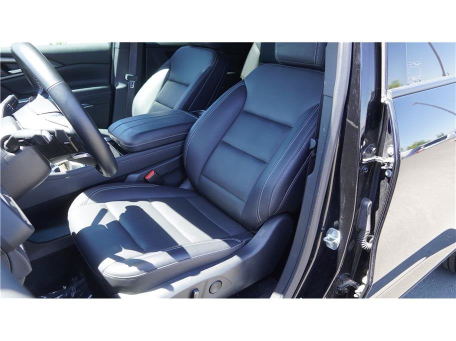 2025 Chevrolet Traverse FWD LT
