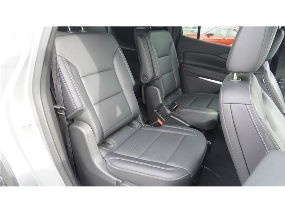 2025 Chevrolet Traverse FWD LT