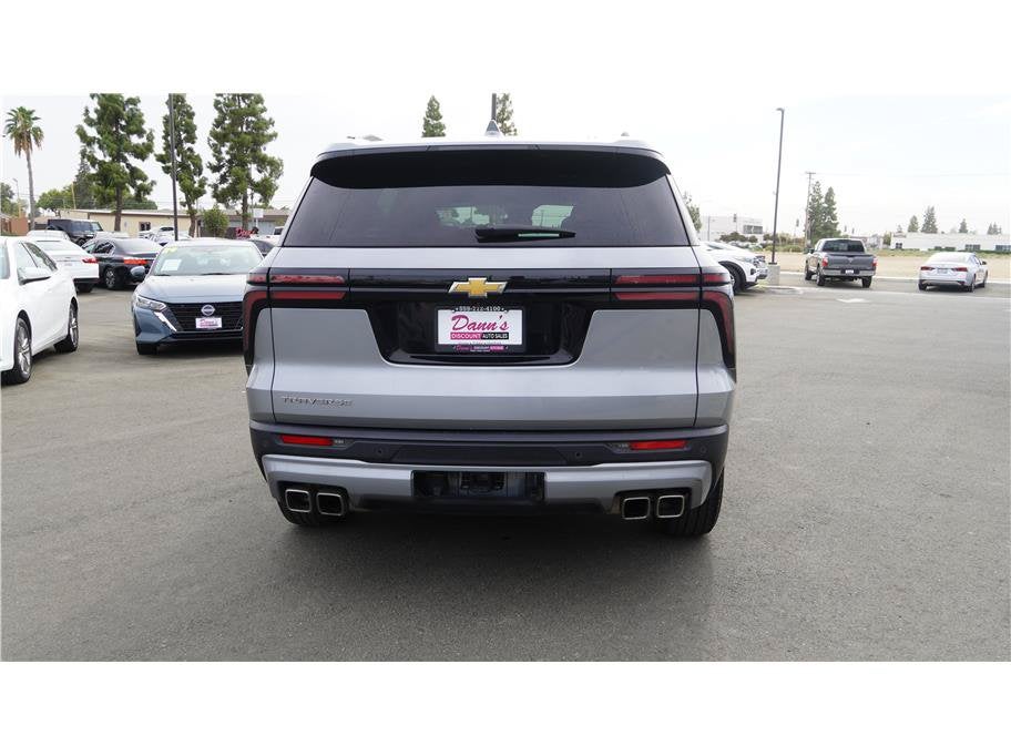 2025 Chevrolet Traverse FWD LT