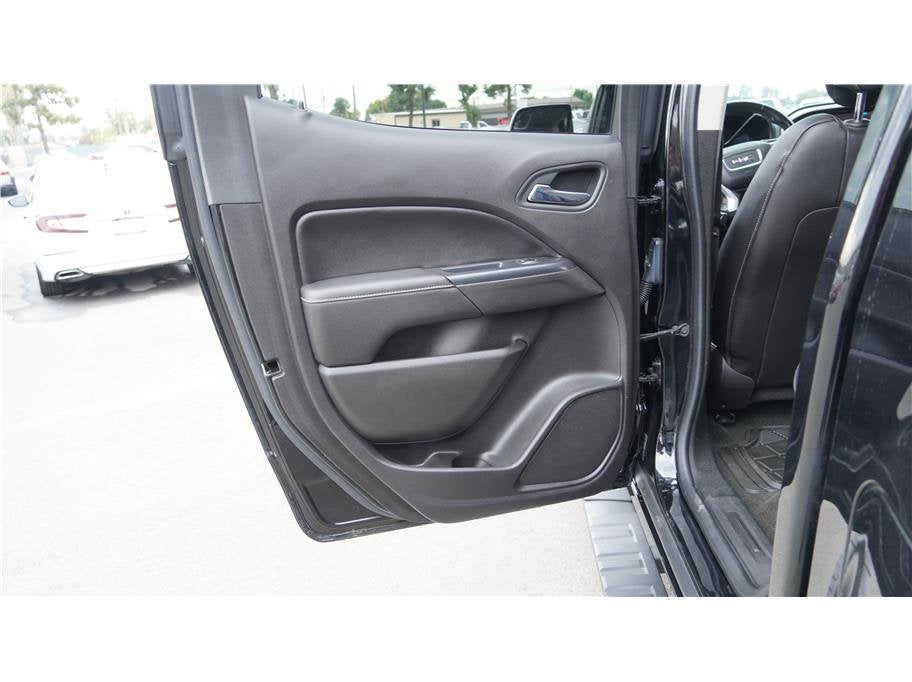 2017 GMC Canyon 4WD SLT