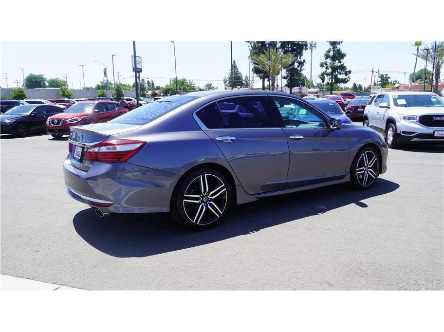 2017 Honda Accord Sedan Touring
