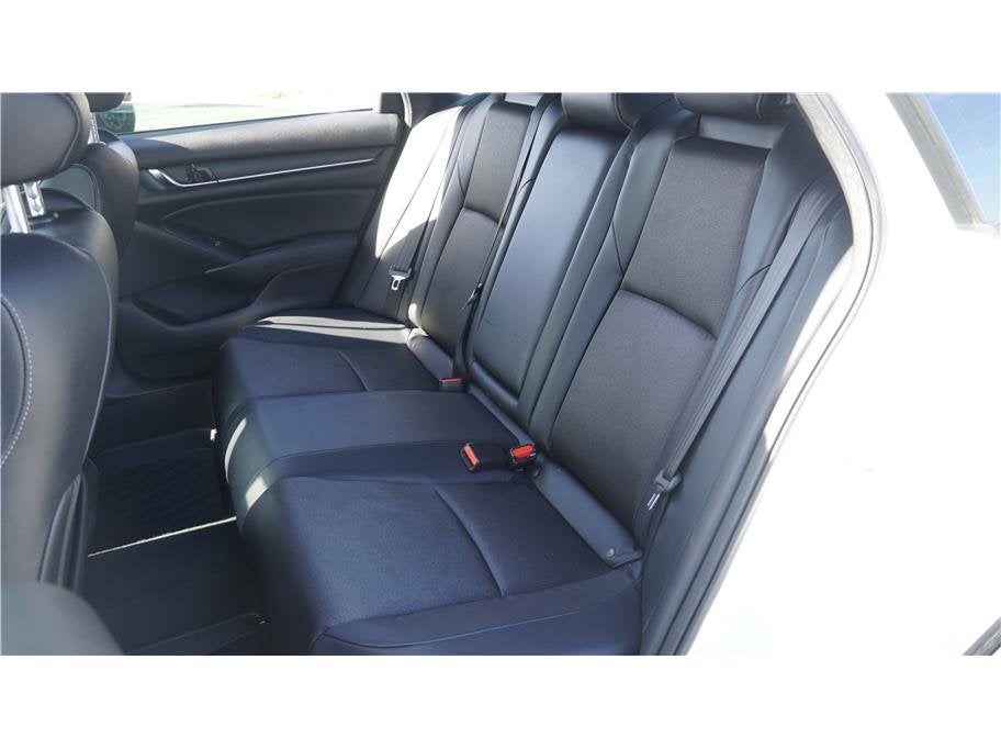 2018 Honda Accord Sedan Sport 2.0T