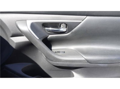 2017 Nissan Altima 2.5 SV Sedan 4D