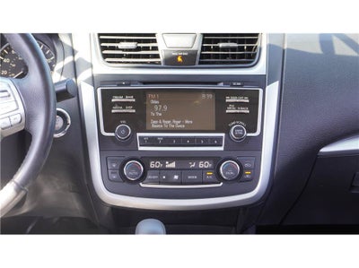 2017 Nissan Altima 2.5 SV Sedan 4D
