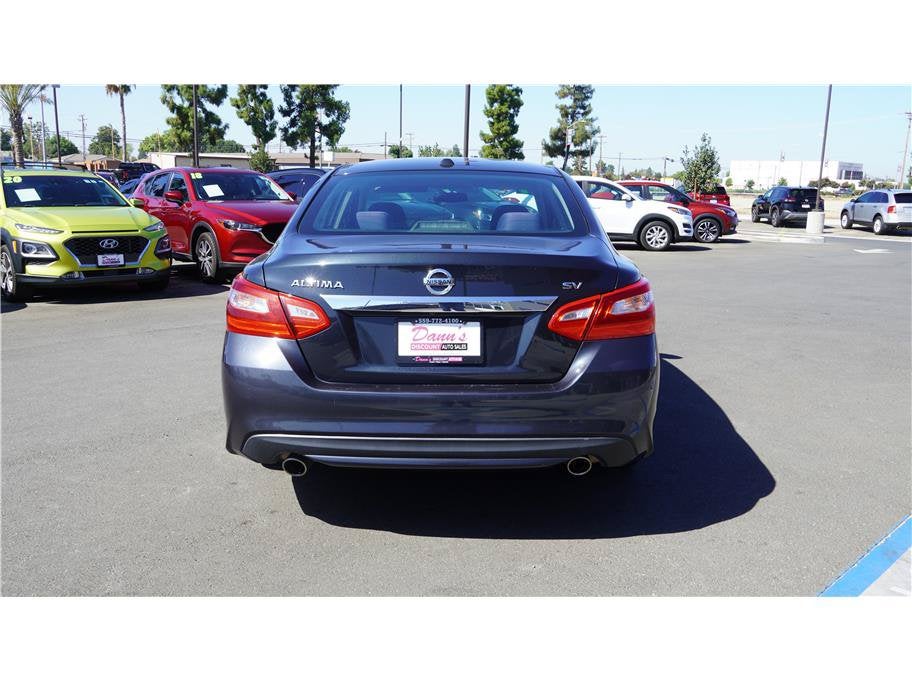 2017 Nissan Altima 2.5 SV Sedan 4D