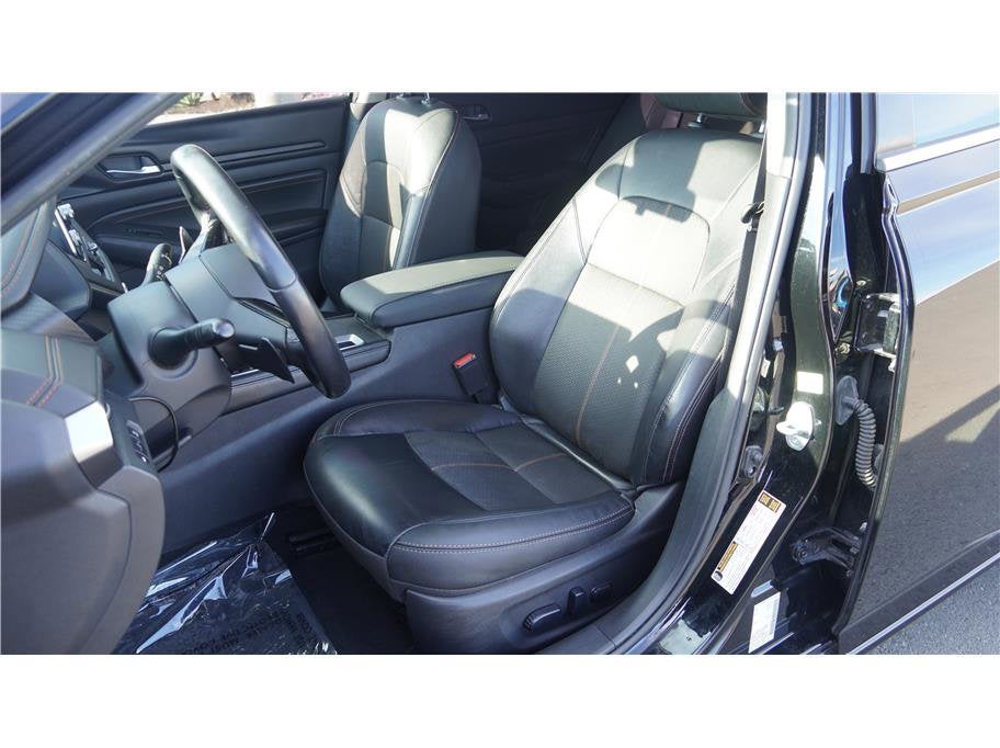 2021 Nissan Altima 2.0 SR