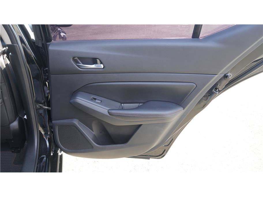 2021 Nissan Altima 2.0 SR