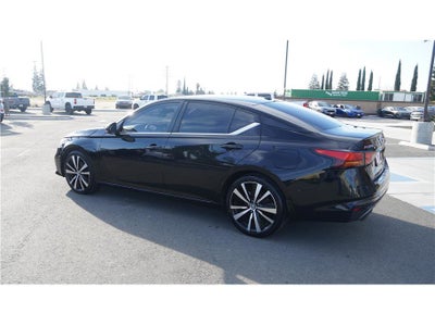 2021 Nissan Altima 2.0 SR