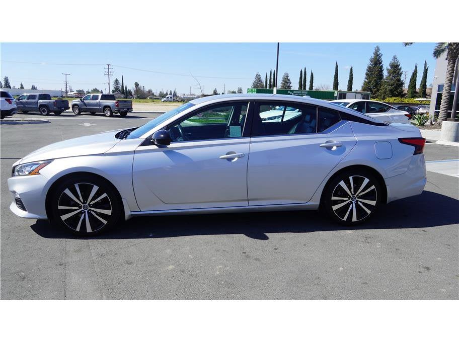 2022 Nissan Altima 2.5 SR