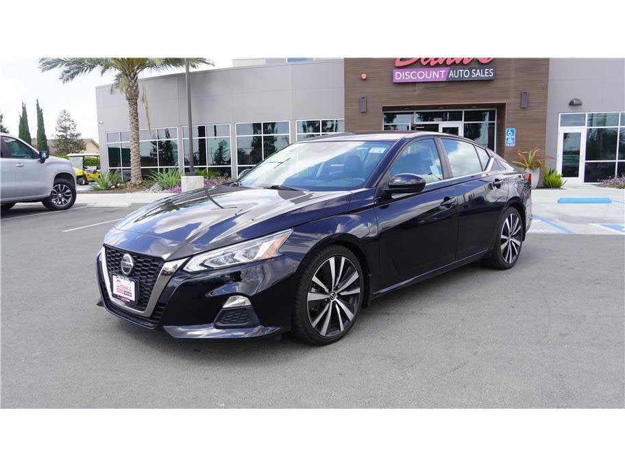 2022 Nissan Altima 2.5 SR