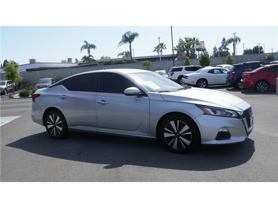2021 Nissan Altima 2.5 SV