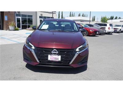 2025 Nissan Altima SV