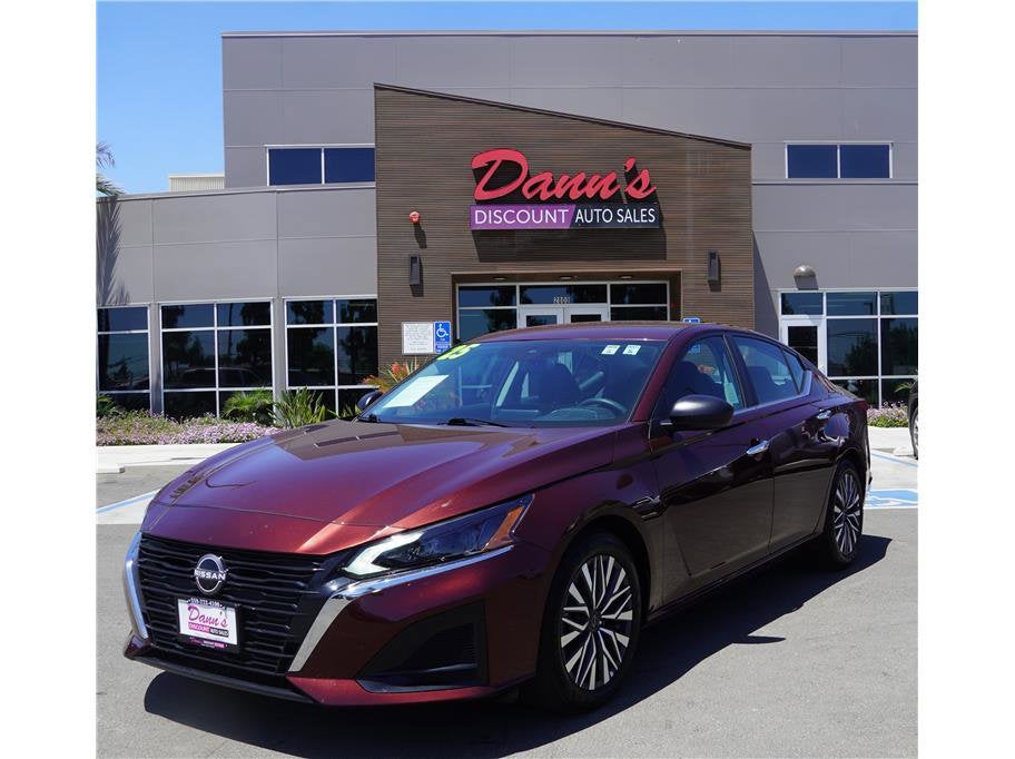 2025 Nissan Altima 2.5 SV's photo