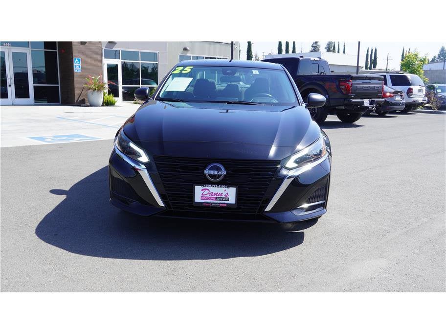 2025 Nissan Altima SV