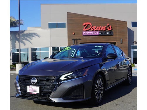 2025 Nissan Altima SV