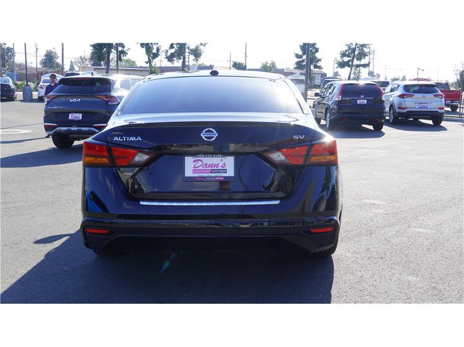 2021 Nissan Altima 2.5 SV