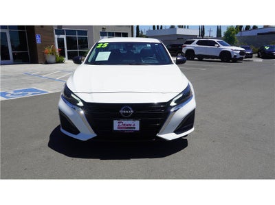 2025 Nissan Altima SV