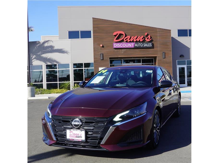 2024 Nissan Altima 2.5 SV