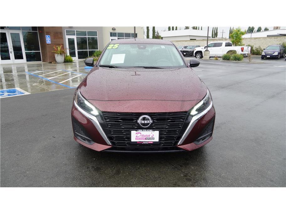 2025 Nissan Altima SV