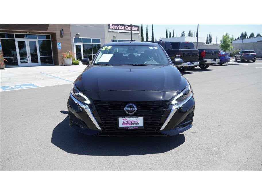 2025 Nissan Altima SV