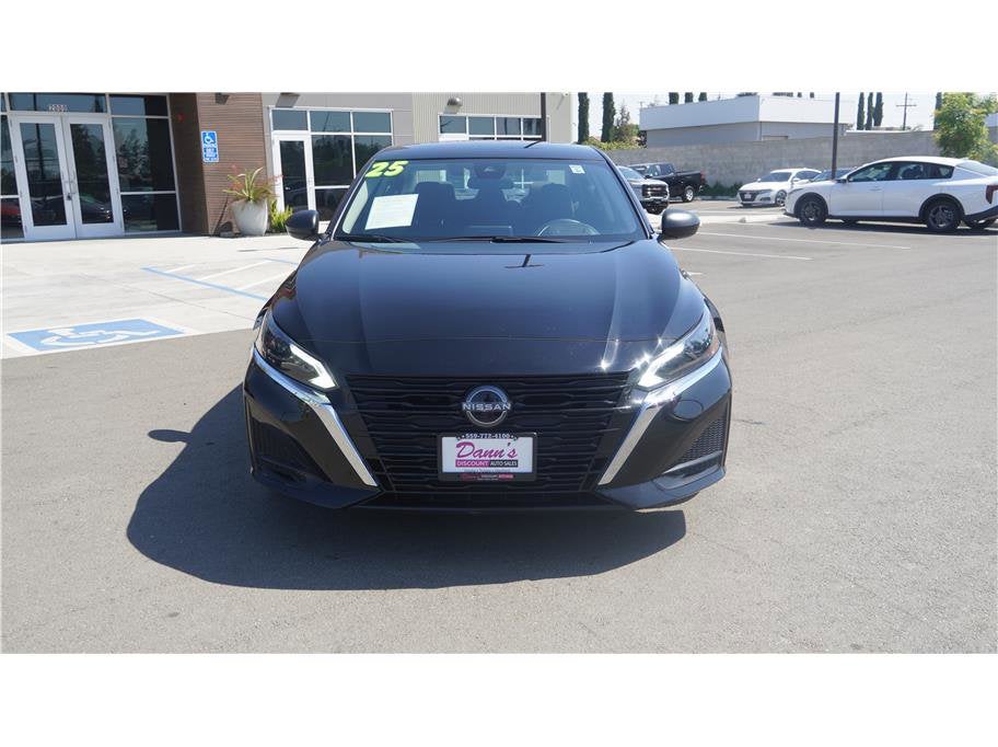 2025 Nissan Altima SV